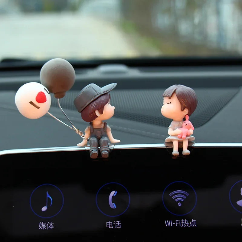 Car accessories, cartoon couple dolls, cute car display screen, balloon decoration, car accessories, men and women's gifts