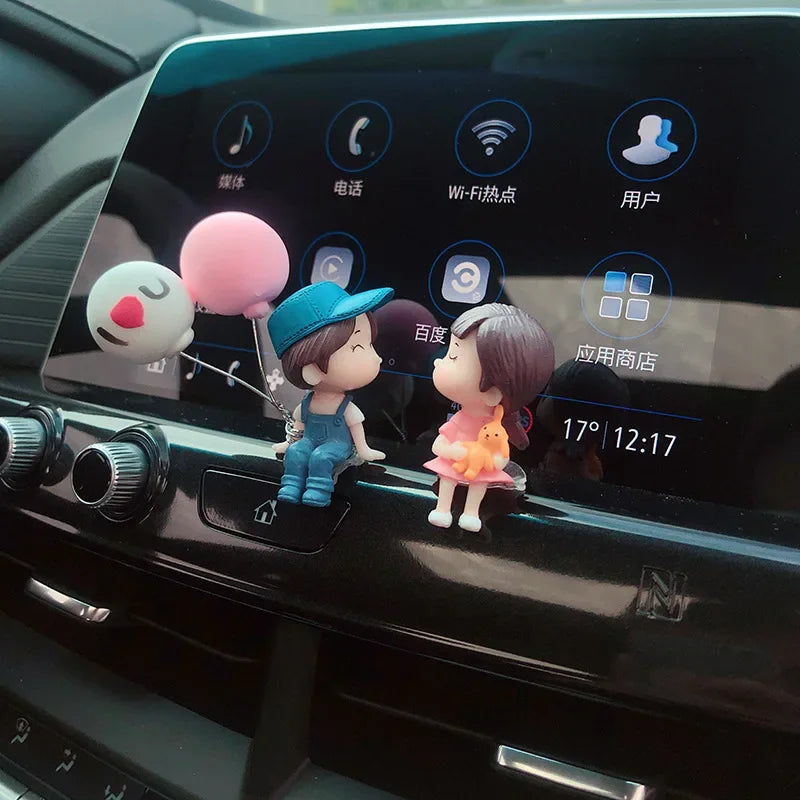Car accessories, cartoon couple dolls, cute car display screen, balloon decoration, car accessories, men and women's gifts