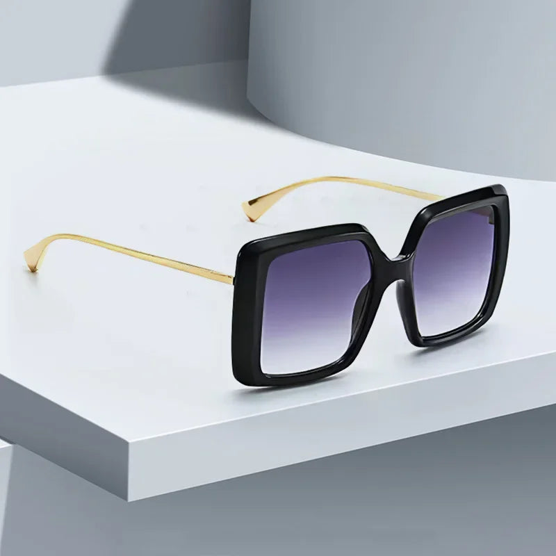 Vintage Trendy Sunglasses for Women – Metal Frame Gradient